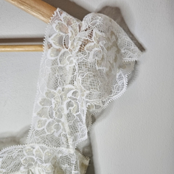 Eberjey Short Nightgown Chemise Lace Angel Sleeves Rayon Satin Cream Ivory L - Picture 3 of 4